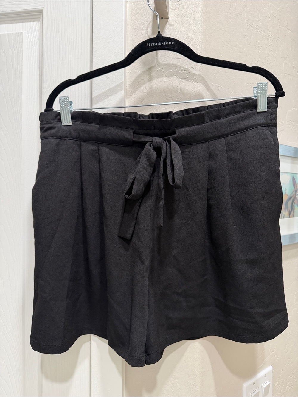 DR2 Black Tie-Waist Women’s Shorts